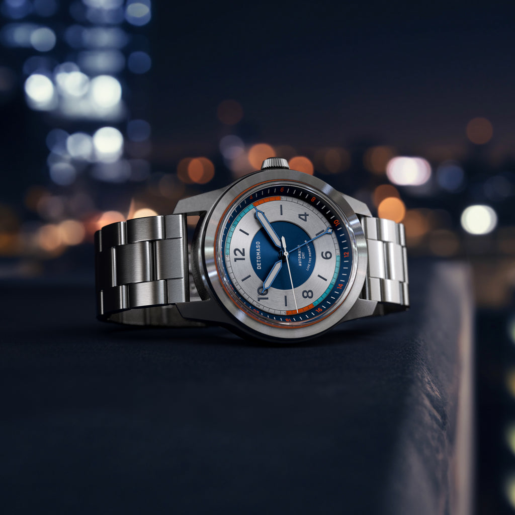 URBAN EXPLORER AUTOMATIC GMT
 SILVER BLUE
 - Stainless steel Silver Brushed - Detomaso Watches