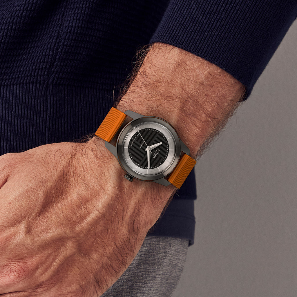 CLASSIC AUTOMATIC SLATE BLACK - Ocean Plastic Orange Woven - Detomaso Watches