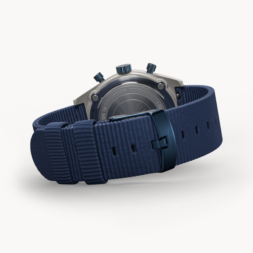 D10 CHRONO SOLAR
 GRAY BLUE
 - Ocean Plastic Dark blue Woven - Detomaso Watches